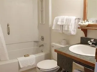 Grant Village 3*