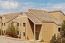 Grant Village Hotel 3*